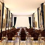 Hotel Scalabrini 3*