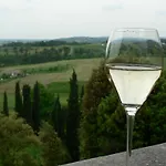 Scalabrini Hotel 3*