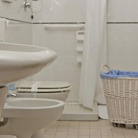 Hotel Scalabrini Crespano del Grappa