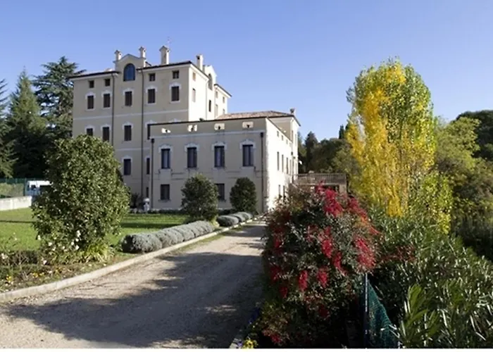 Hotel Scalabrini