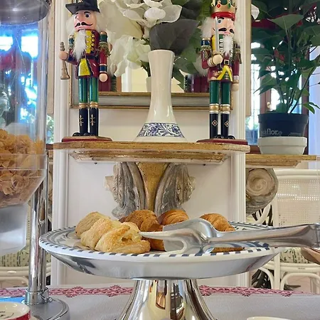 Scalabrini Hotel