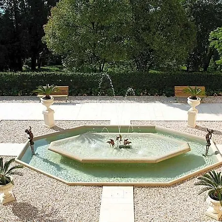 Scalabrini Hotel