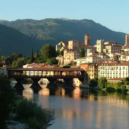 Hotel Scalabrini Crespano del Grappa